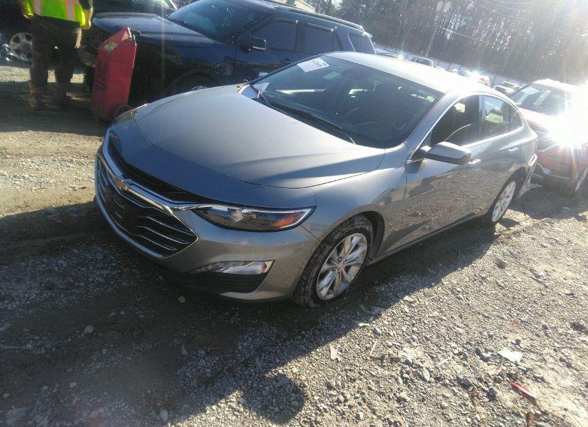 Photo 2 of 2023 Chevrolet Malibu FWD 1LT (VIN 1G1ZD5ST1PF179570)