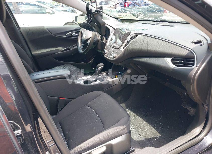 Photo 5 of 2023 Chevrolet Malibu FWD 1LT (VIN 1G1ZD5ST1PF184381)