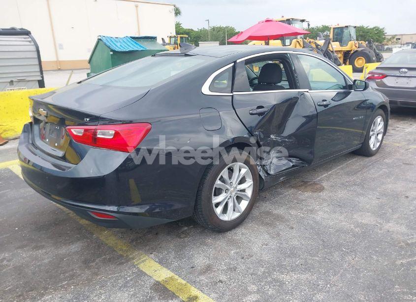 Photo 4 of 2023 Chevrolet Malibu FWD 1LT (VIN 1G1ZD5ST1PF190746)