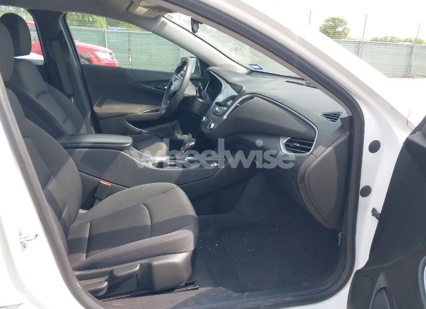 Photo 5 of 2023 Chevrolet Malibu FWD 1LT (VIN 1G1ZD5ST1PF192173)