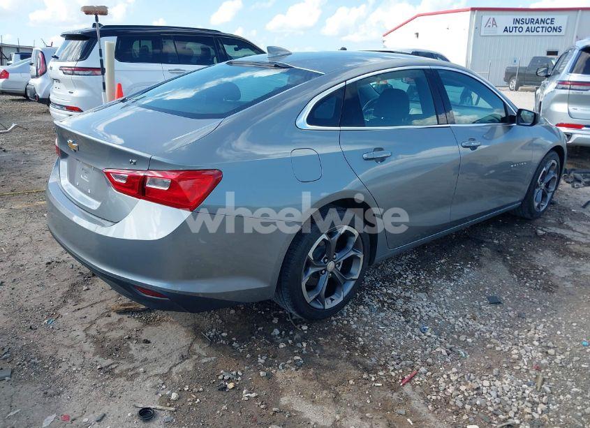 Photo 4 of 2023 Chevrolet Malibu FWD 1LT (VIN 1G1ZD5ST1PF210865)