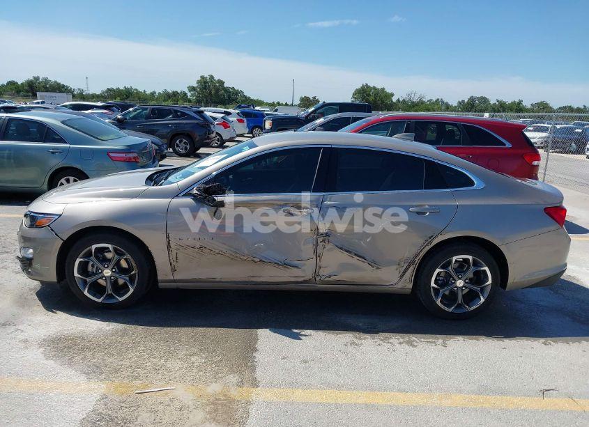 Photo 14 of 2023 Chevrolet Malibu FWD 1LT (VIN 1G1ZD5ST1PF215953)