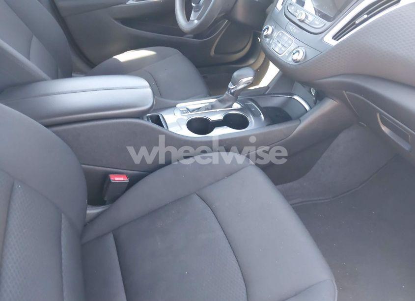 Photo 5 of 2023 Chevrolet Malibu FWD 1LT (VIN 1G1ZD5ST1PF221509)