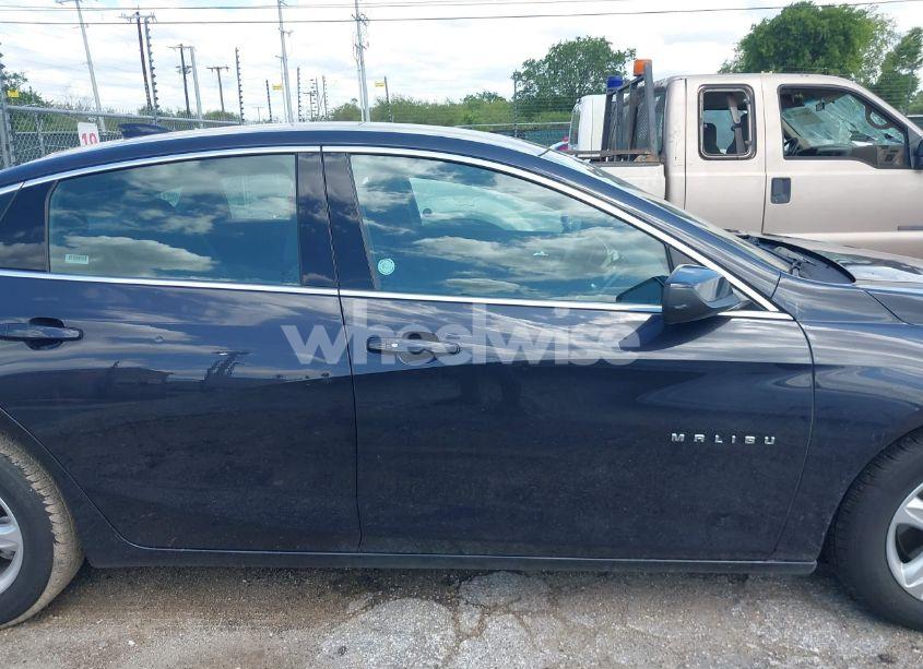 Photo 13 of 2023 Chevrolet Malibu FWD 1LT (VIN 1G1ZD5ST1PF221946)