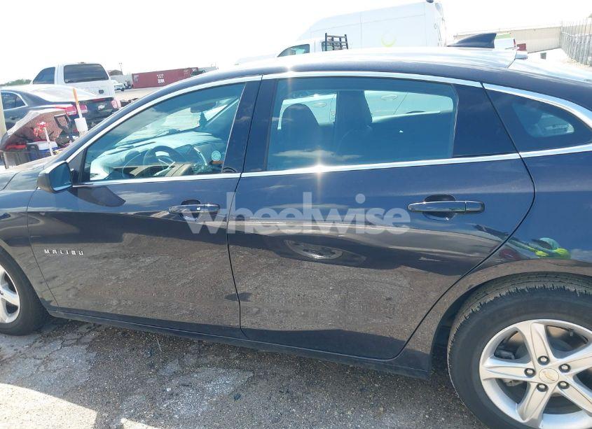 Photo 14 of 2023 Chevrolet Malibu FWD 1LT (VIN 1G1ZD5ST1PF221946)