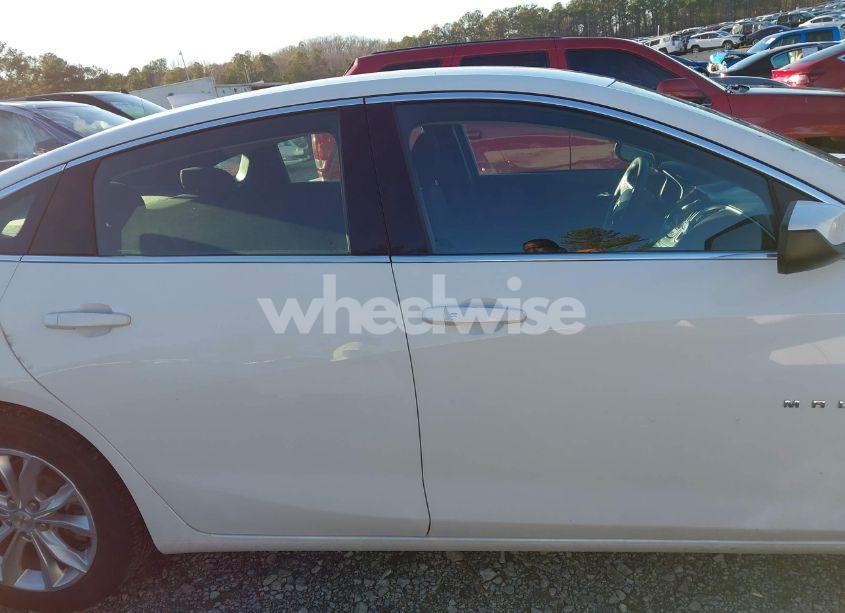Photo 13 of 2023 Chevrolet Malibu FWD 1LT (VIN 1G1ZD5ST1PF222403)