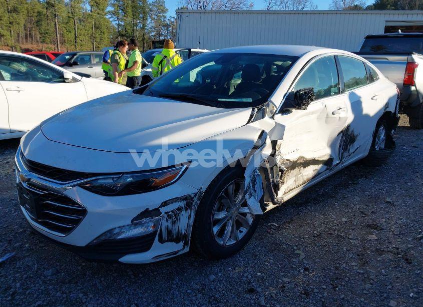 Photo 2 of 2023 Chevrolet Malibu FWD 1LT (VIN 1G1ZD5ST1PF222403)