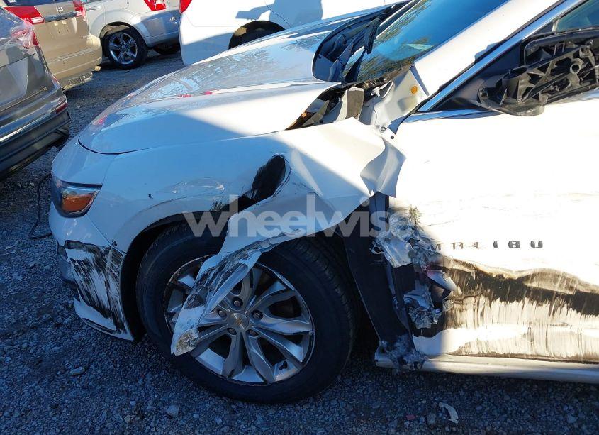 Photo 6 of 2023 Chevrolet Malibu FWD 1LT (VIN 1G1ZD5ST1PF222403)