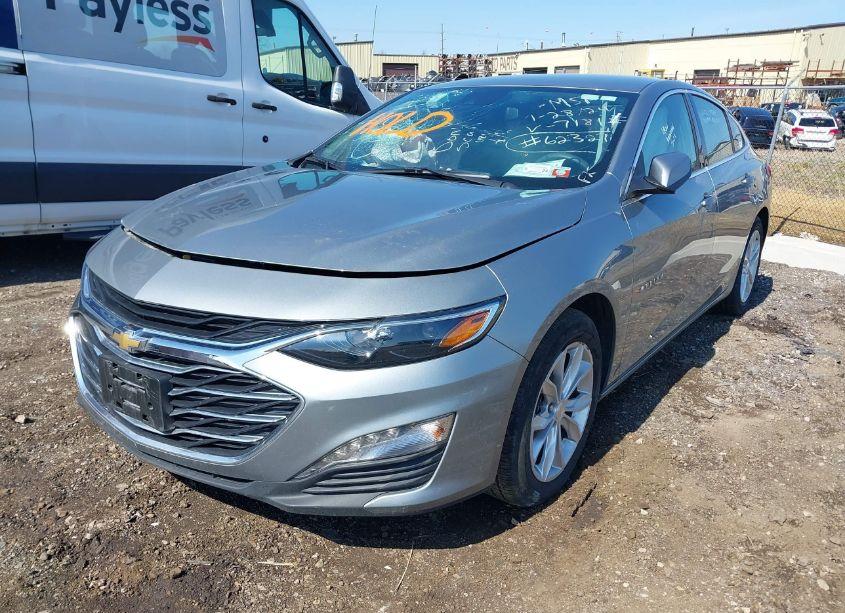 Photo 2 of 2023 Chevrolet Malibu FWD 1LT (VIN 1G1ZD5ST1PF227181)