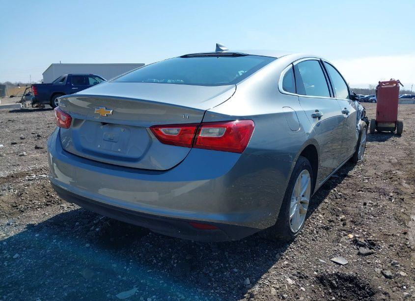 Photo 4 of 2023 Chevrolet Malibu FWD 1LT (VIN 1G1ZD5ST1PF227181)
