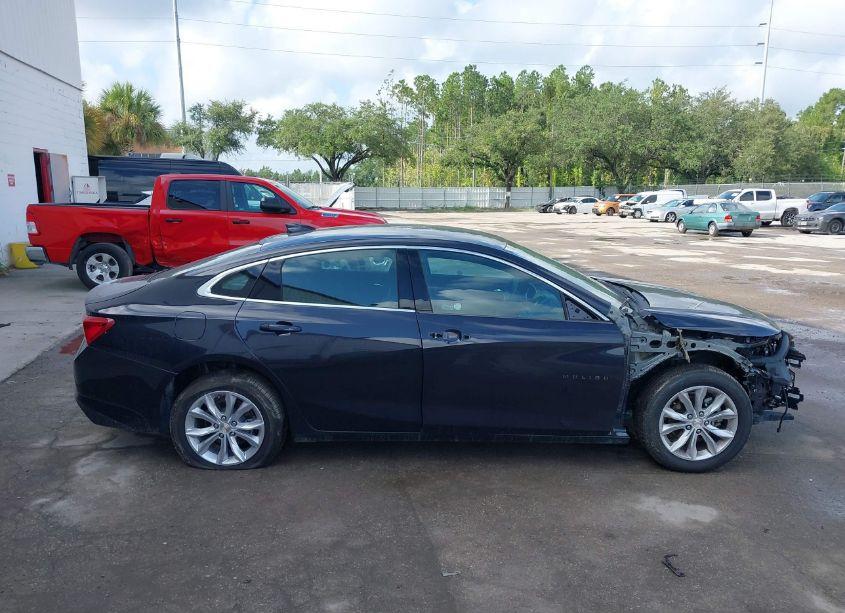 Photo 13 of 2023 Chevrolet Malibu FWD 1LT (VIN 1G1ZD5ST1PF231814)