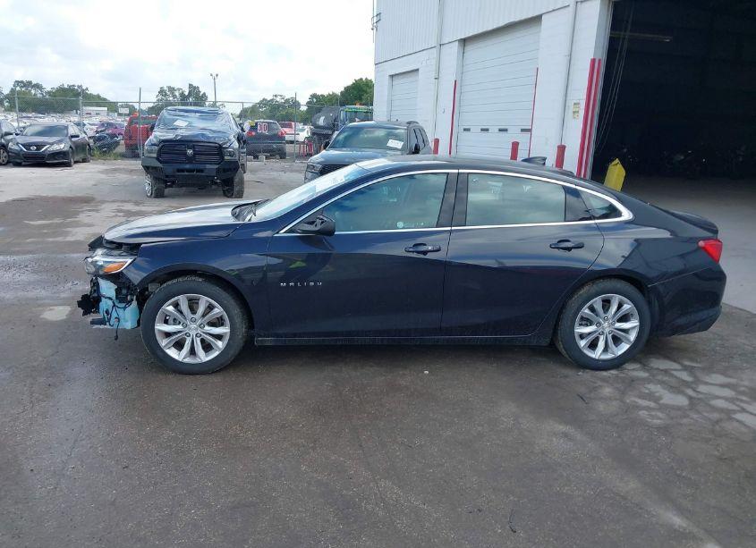 Photo 14 of 2023 Chevrolet Malibu FWD 1LT (VIN 1G1ZD5ST1PF231814)