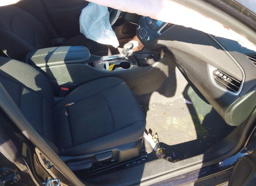 Photo 5 of 2023 Chevrolet Malibu FWD 1LT (VIN 1G1ZD5ST1PF232395)