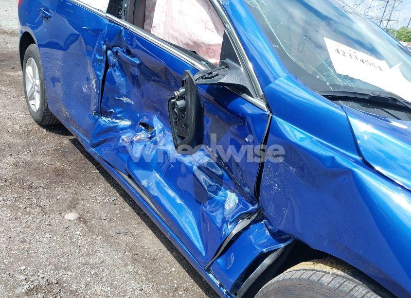 Photo 6 of 2023 Chevrolet Malibu FWD 1LT (VIN 1G1ZD5ST1PF240996)