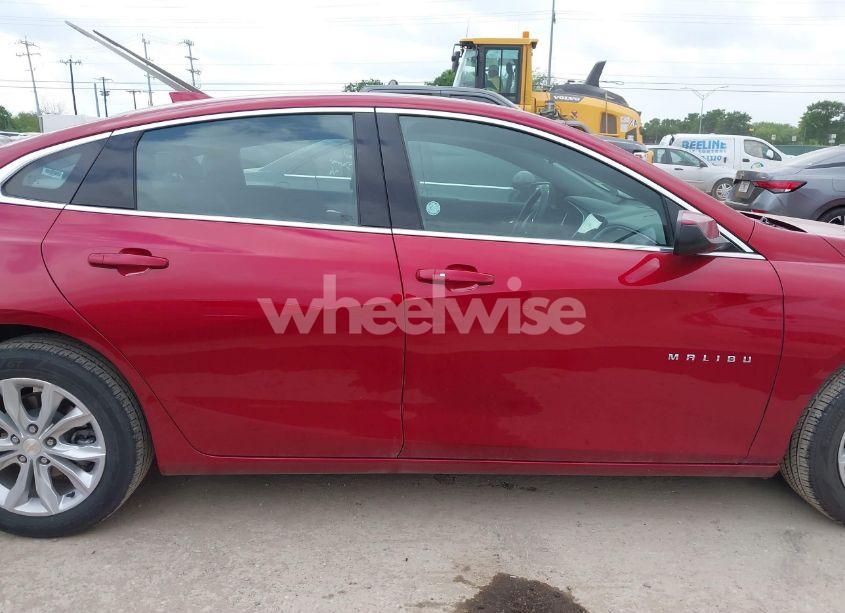 Photo 13 of 2024 Chevrolet Malibu FWD 1LT (VIN 1G1ZD5ST1RF103897)