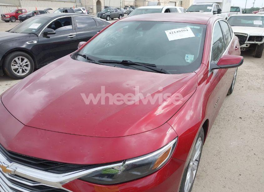 Photo 6 of 2024 Chevrolet Malibu FWD 1LT (VIN 1G1ZD5ST1RF103897)