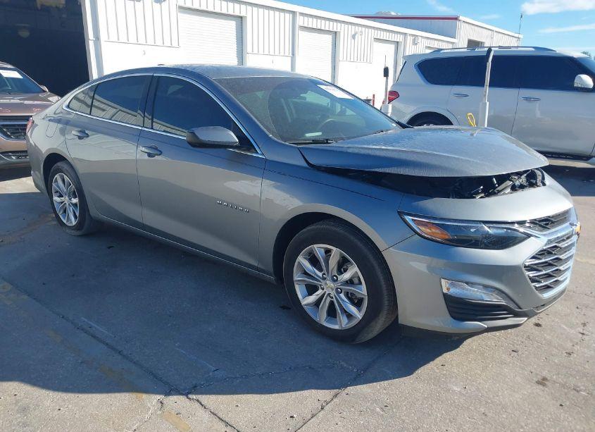 2024 Chevrolet Malibu FWD 1LT (VIN 1G1ZD5ST1RF124992) main photo