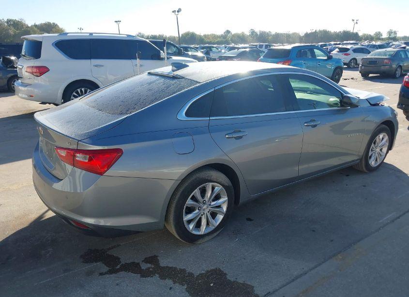 Photo 4 of 2024 Chevrolet Malibu FWD 1LT (VIN 1G1ZD5ST1RF124992)