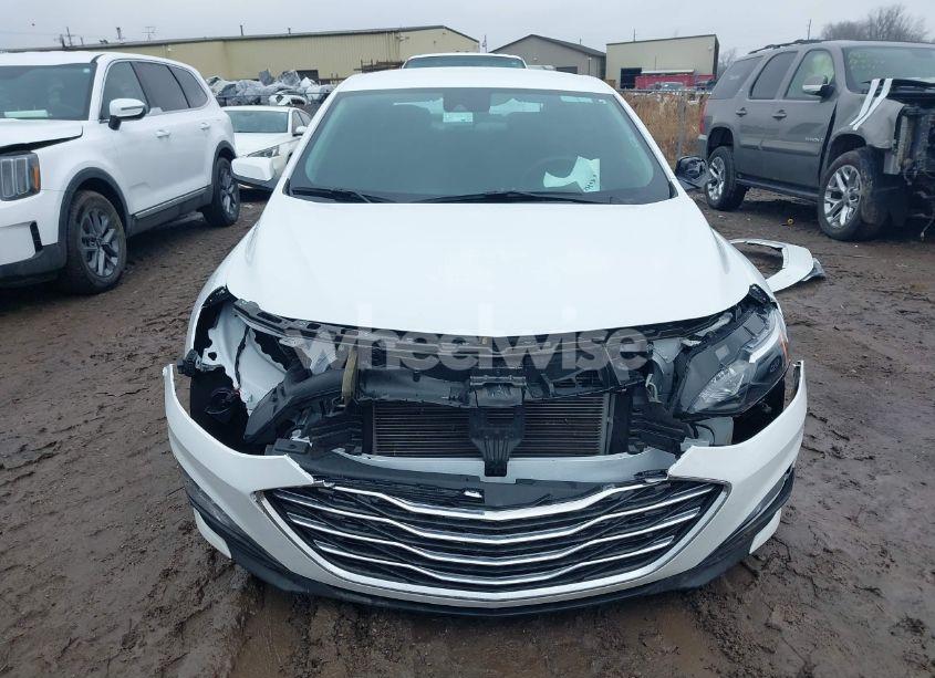 Photo 13 of 2024 Chevrolet Malibu FWD 1LT (VIN 1G1ZD5ST1RF130680)