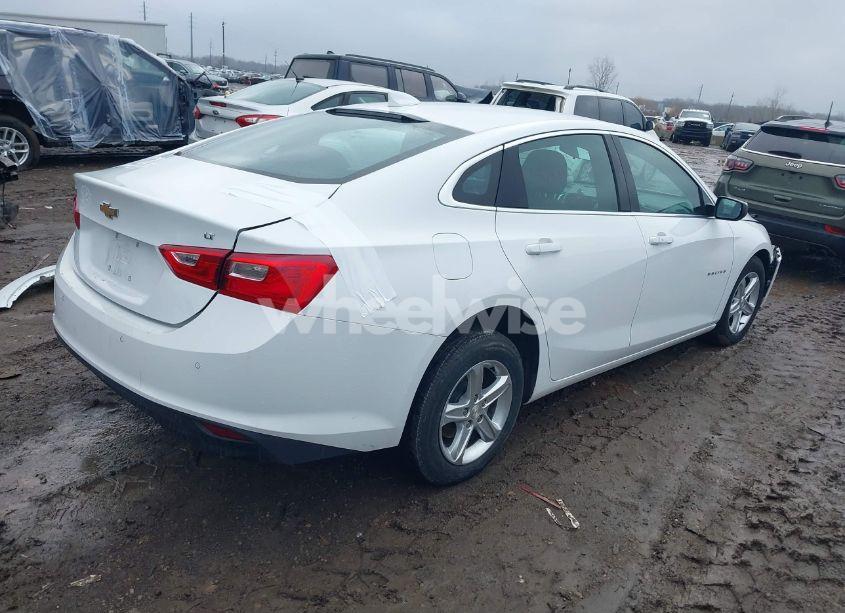 Photo 4 of 2024 Chevrolet Malibu FWD 1LT (VIN 1G1ZD5ST1RF130680)