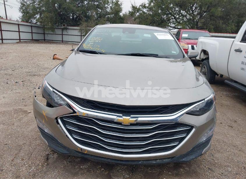 Photo 12 of 2024 Chevrolet Malibu FWD 1LT (VIN 1G1ZD5ST1RF131764)