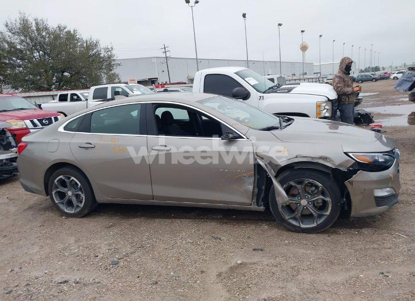 Photo 13 of 2024 Chevrolet Malibu FWD 1LT (VIN 1G1ZD5ST1RF131764)