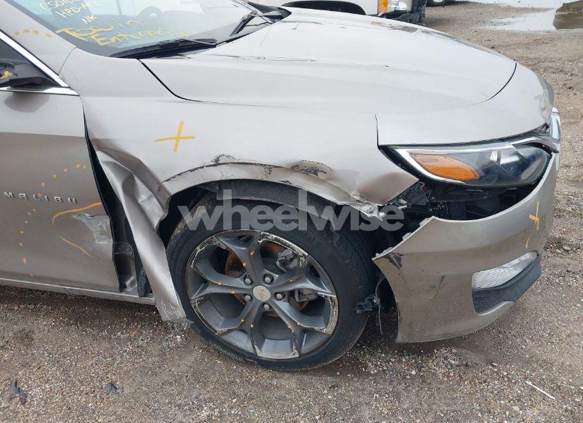 Photo 6 of 2024 Chevrolet Malibu FWD 1LT (VIN 1G1ZD5ST1RF131764)