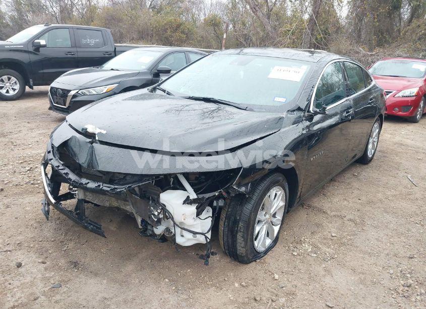 Photo 2 of 2024 Chevrolet Malibu FWD 1LT (VIN 1G1ZD5ST1RF142781)