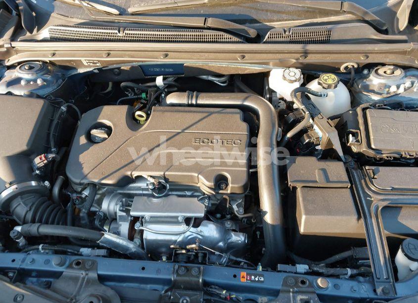 Photo 10 of 2024 Chevrolet Malibu LT (VIN 1G1ZD5ST1RF155336)