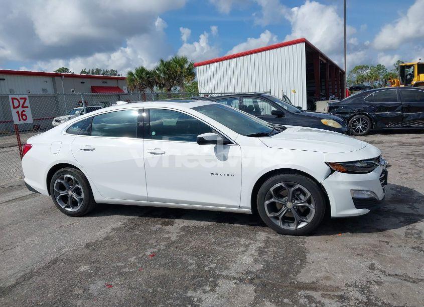 Photo 13 of 2024 Chevrolet Malibu FWD 1LT (VIN 1G1ZD5ST1RF187316)