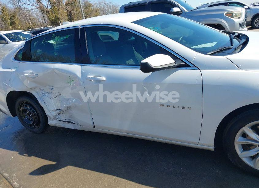 Photo 13 of 2024 Chevrolet Malibu FWD 1LT (VIN 1G1ZD5ST1RF194914)