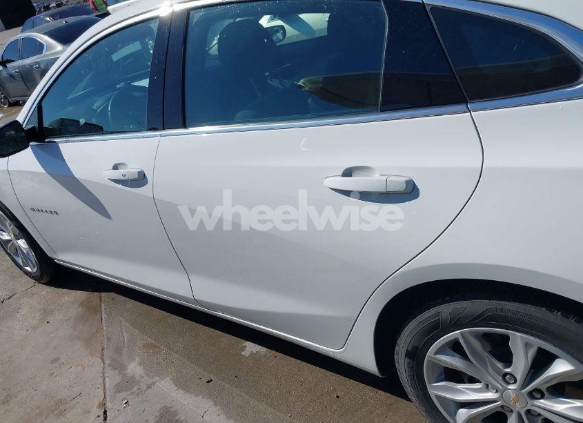 Photo 14 of 2024 Chevrolet Malibu FWD 1LT (VIN 1G1ZD5ST1RF194914)