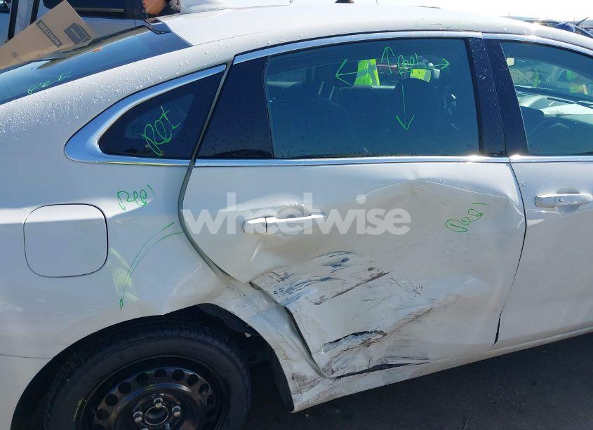 Photo 6 of 2024 Chevrolet Malibu FWD 1LT (VIN 1G1ZD5ST1RF194914)