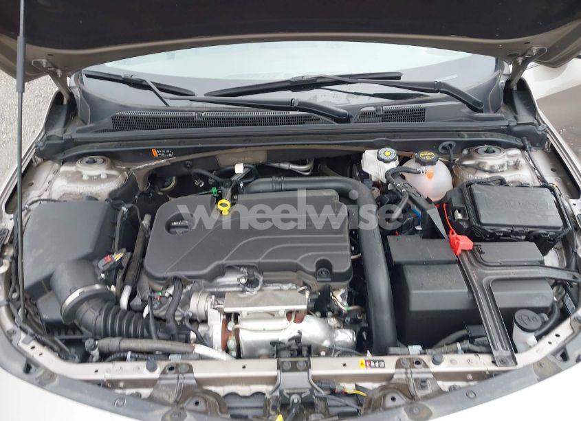 Photo 10 of 2024 Chevrolet Malibu FWD 1LT (VIN 1G1ZD5ST1RF195058)