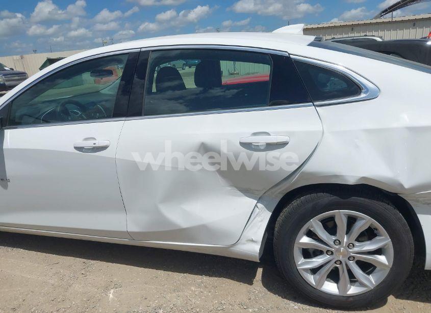 Photo 14 of 2025 Chevrolet Malibu FWD 1LT (VIN 1G1ZD5ST1SF118034)