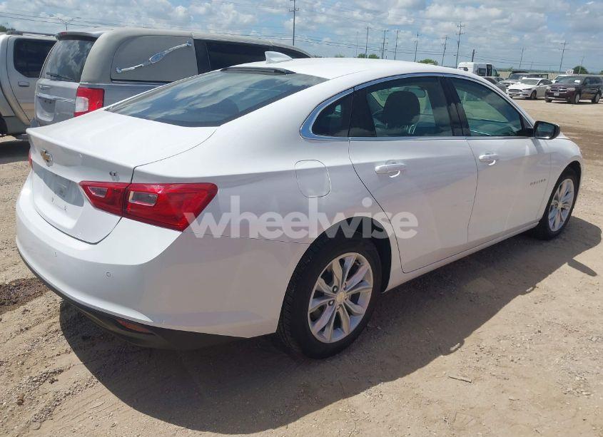 Photo 4 of 2025 Chevrolet Malibu FWD 1LT (VIN 1G1ZD5ST1SF118034)