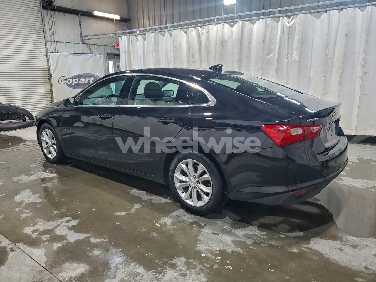 Photo 2 of 2025 CHEVROLET MALIBU LT (VIN 1G1ZD5ST1SF129180)