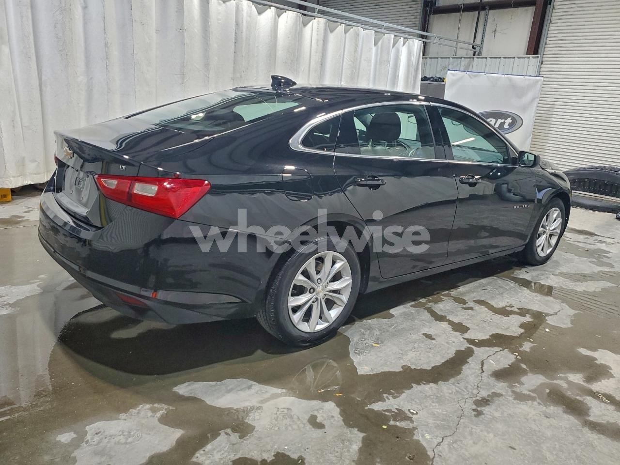 Photo 3 of 2025 CHEVROLET MALIBU LT (VIN 1G1ZD5ST1SF129180)