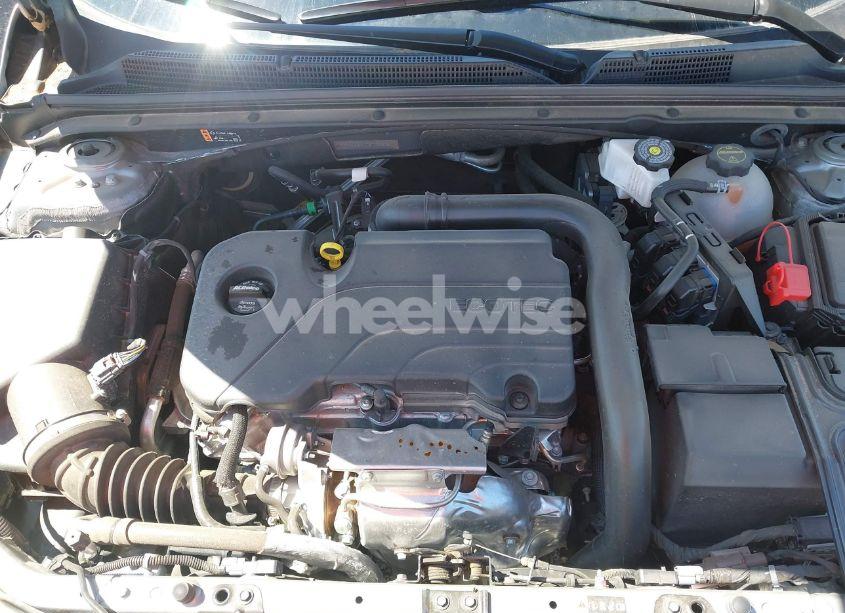 Photo 10 of 2025 Chevrolet Malibu FWD 1LT (VIN 1G1ZD5ST1SF138039)