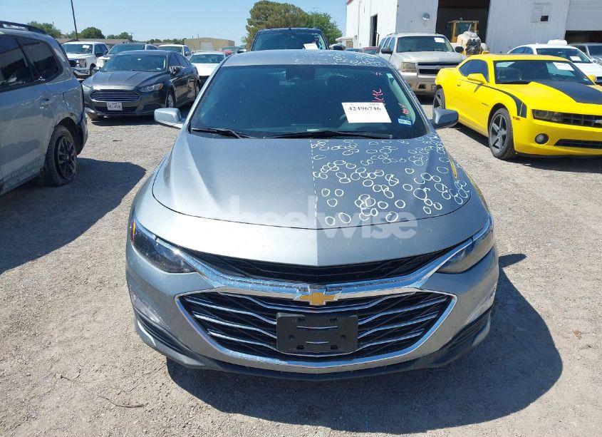 Photo 12 of 2025 Chevrolet Malibu FWD 1LT (VIN 1G1ZD5ST1SF138039)