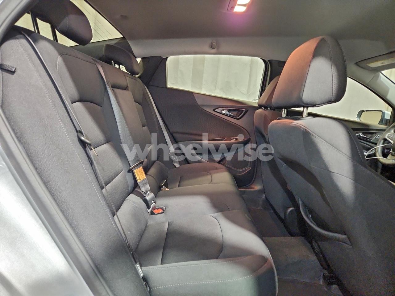 Photo 10 of 2025 CHEVROLET MALIBU LT (VIN 1G1ZD5ST1SF141927)
