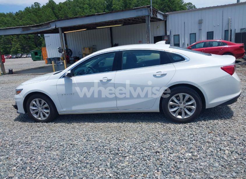 Photo 14 of 2025 Chevrolet Malibu FWD 1LT (VIN 1G1ZD5ST1SF142902)