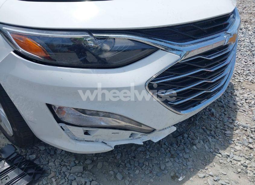 Photo 17 of 2025 Chevrolet Malibu FWD 1LT (VIN 1G1ZD5ST1SF142902)