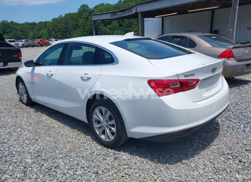 Photo 3 of 2025 Chevrolet Malibu FWD 1LT (VIN 1G1ZD5ST1SF142902)