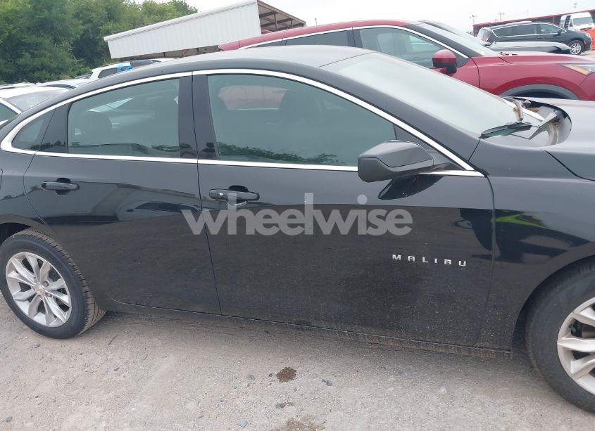Photo 13 of 2025 Chevrolet Malibu FWD 1LT (VIN 1G1ZD5ST1SF143449)
