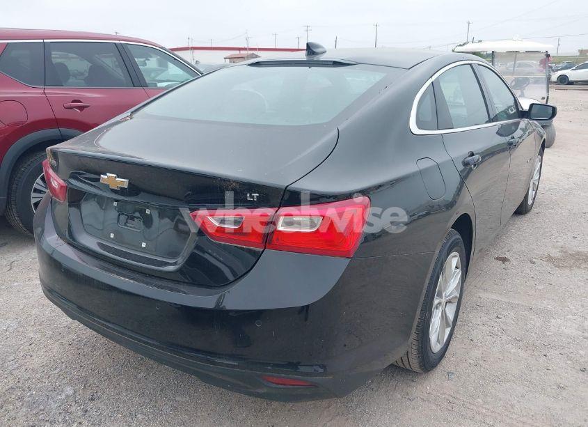 Photo 4 of 2025 Chevrolet Malibu FWD 1LT (VIN 1G1ZD5ST1SF143449)