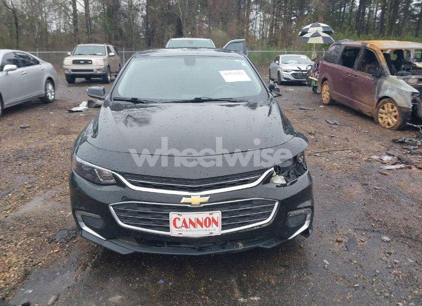 Photo 12 of 2018 Chevrolet Malibu LT (VIN 1G1ZD5ST2JF127615)