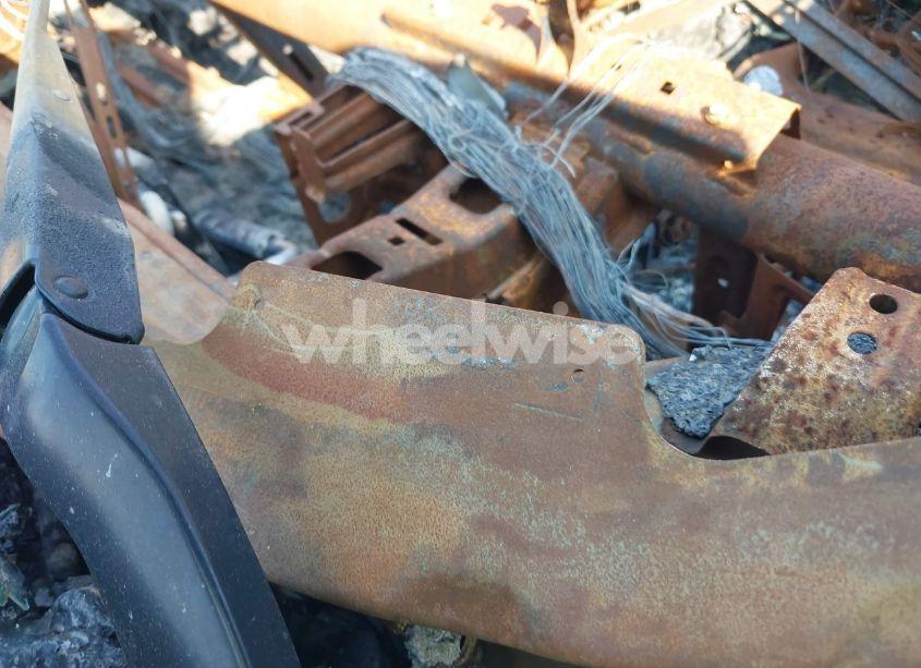 Photo 9 of 2018 Chevrolet Malibu LT (VIN 1G1ZD5ST2JF129414)