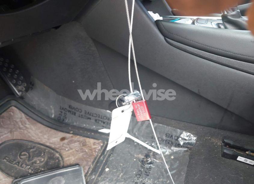 Photo 11 of 2018 Chevrolet Malibu LT (VIN 1G1ZD5ST2JF130353)