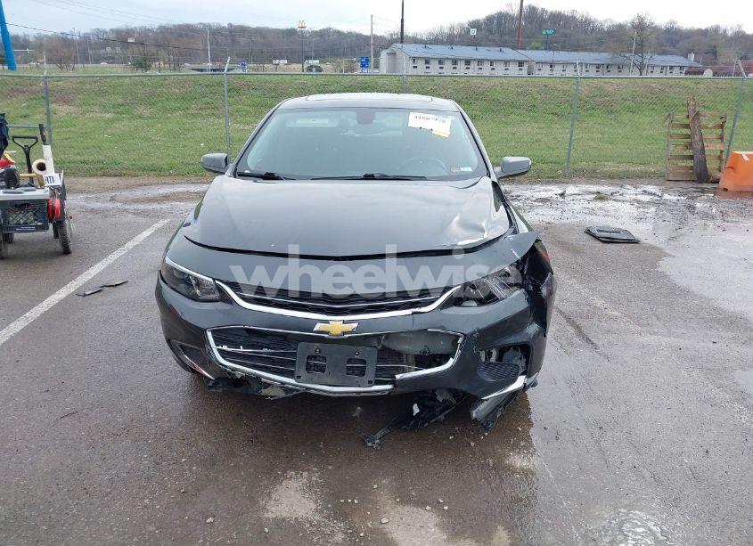 Photo 12 of 2018 Chevrolet Malibu LT (VIN 1G1ZD5ST2JF132801)